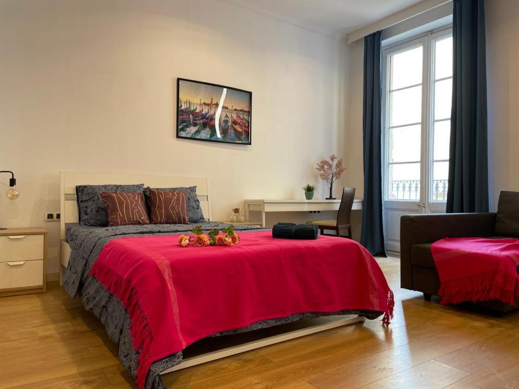 By La Rambla Rooms บาร์เซโลนา ภายนอก รูปภาพ