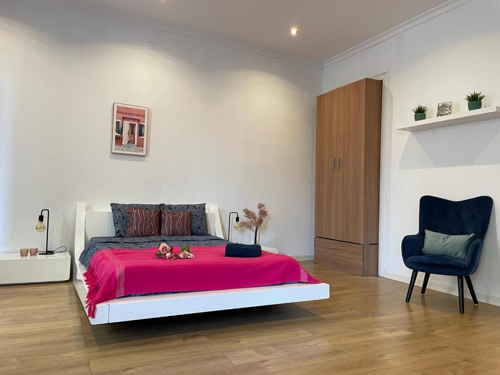 By La Rambla Rooms บาร์เซโลนา ภายนอก รูปภาพ