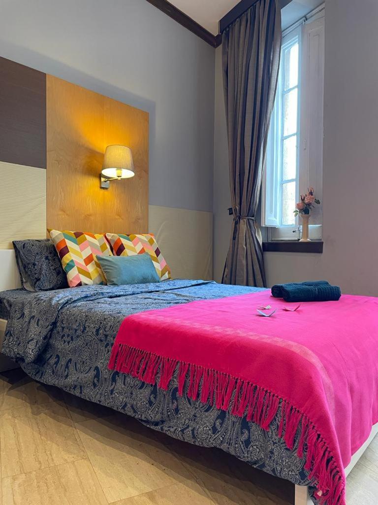 By La Rambla Rooms บาร์เซโลนา ภายนอก รูปภาพ