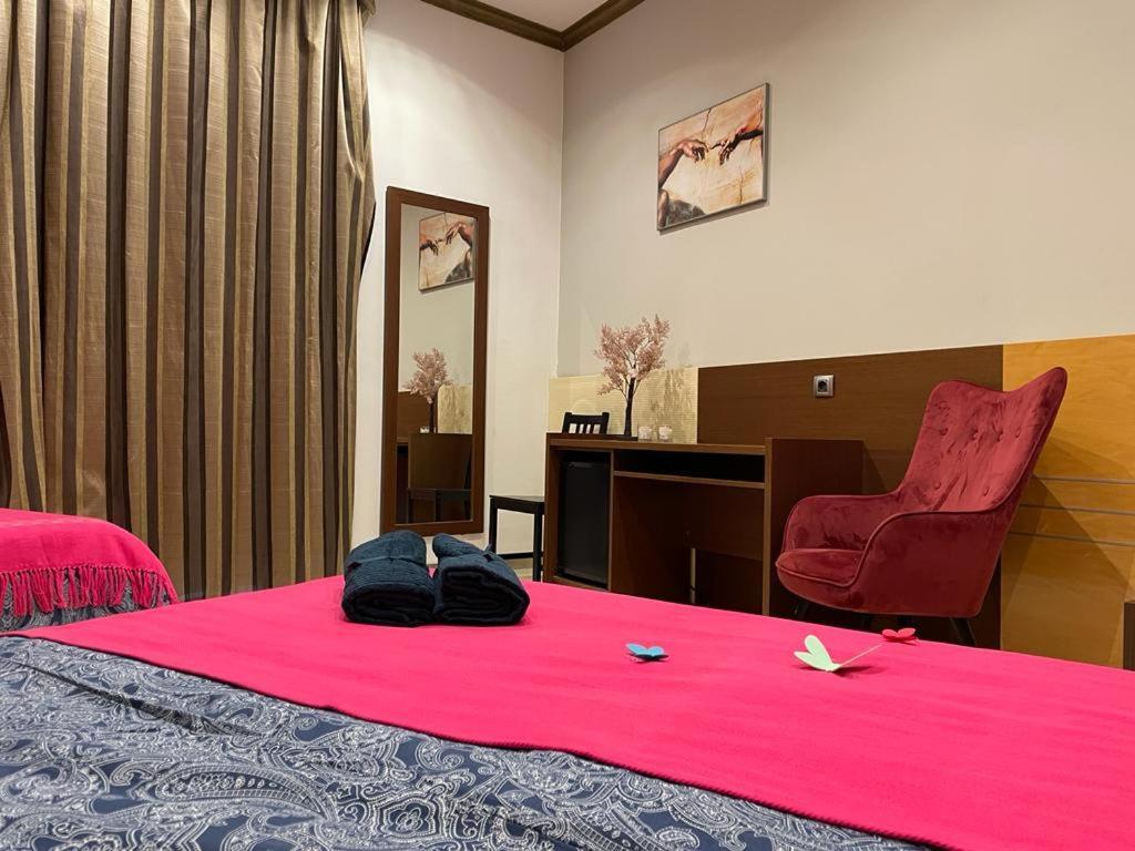 By La Rambla Rooms บาร์เซโลนา ภายนอก รูปภาพ