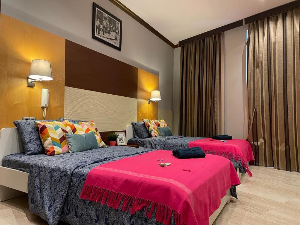 By La Rambla Rooms บาร์เซโลนา ภายนอก รูปภาพ