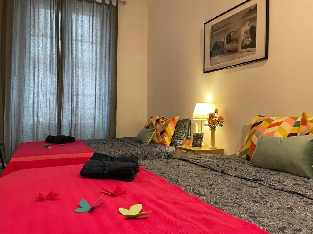 By La Rambla Rooms บาร์เซโลนา ภายนอก รูปภาพ